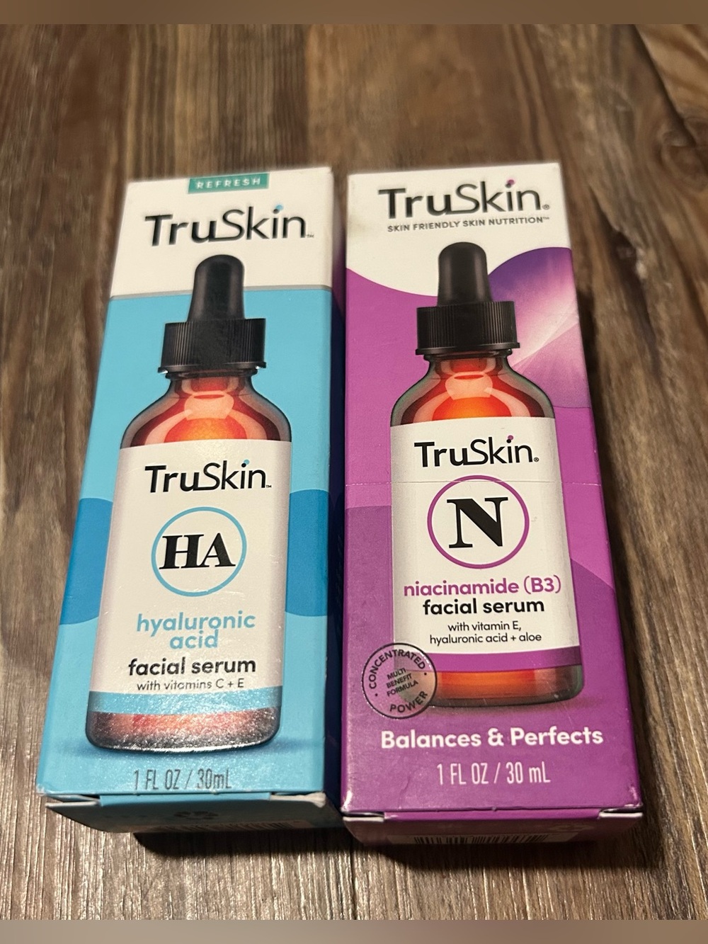 Truskin Niacinamide B3 & Hyaluronic Acid Facial Serum Set 1 fl oz Lot of 2